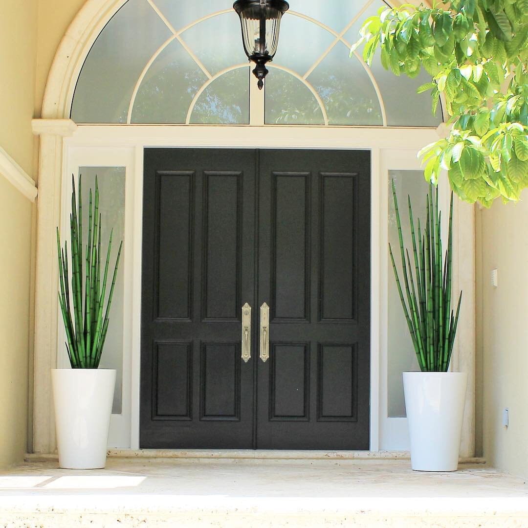 Césped Cobra (63″) con jardinera Belle M