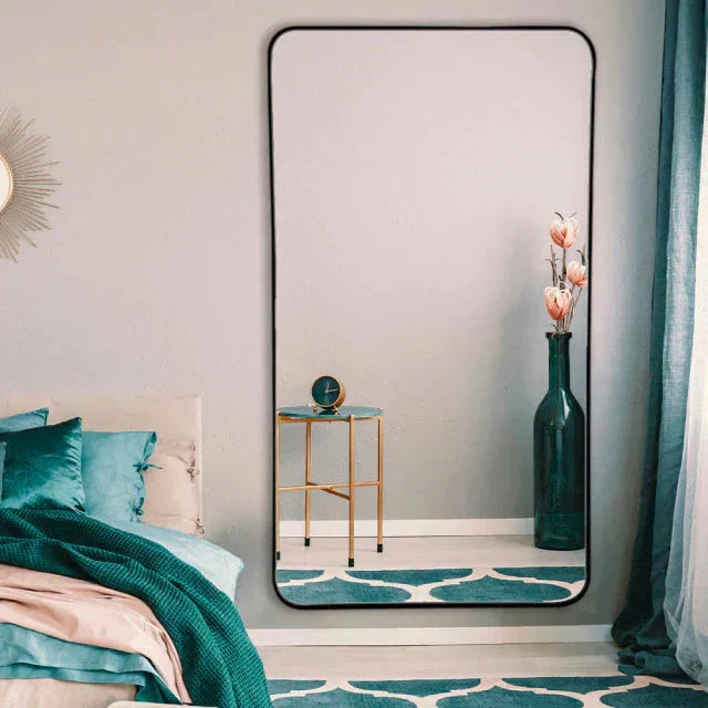 Full-Length Rectangular Mirror with Rounded Edges I 170x90cm